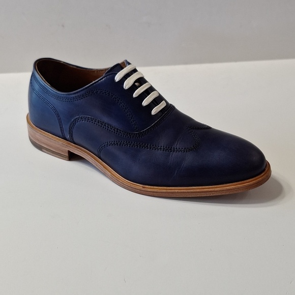 Johnston & Murphy Navy Blue Full Grain Leather Preppy Wingtip Oxfords Size 8 main image 16